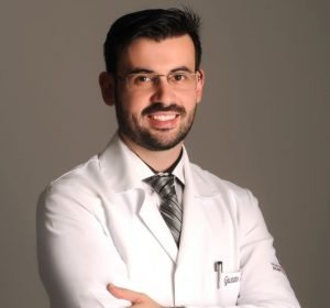 Dr. Gustavo Braga - Coloproctologista
